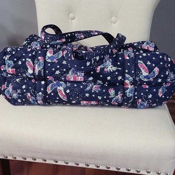 Vera Bradley Iconic Vera Tote- Holiday Owls - Picture 5 of 7